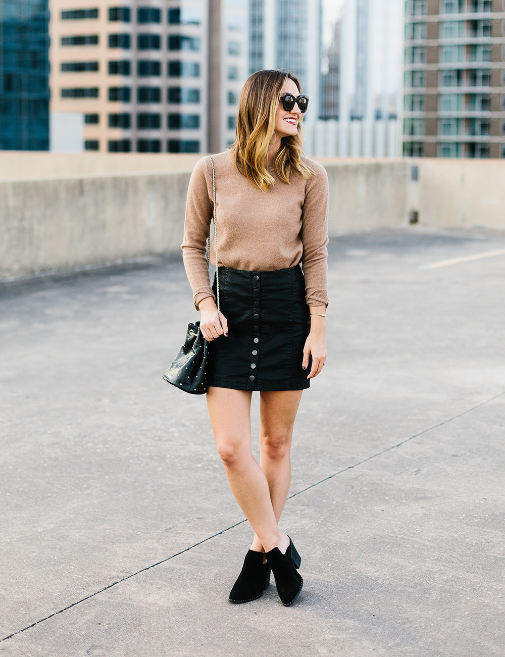 livvyland-blog-olivia-watson-free-people-vegan-leather-mini-skirt-cashmere-tan-sweater-sezane-studded-bucket-bag-2