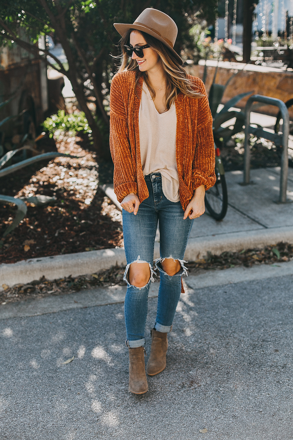 what to wear with burnt orange cardigan