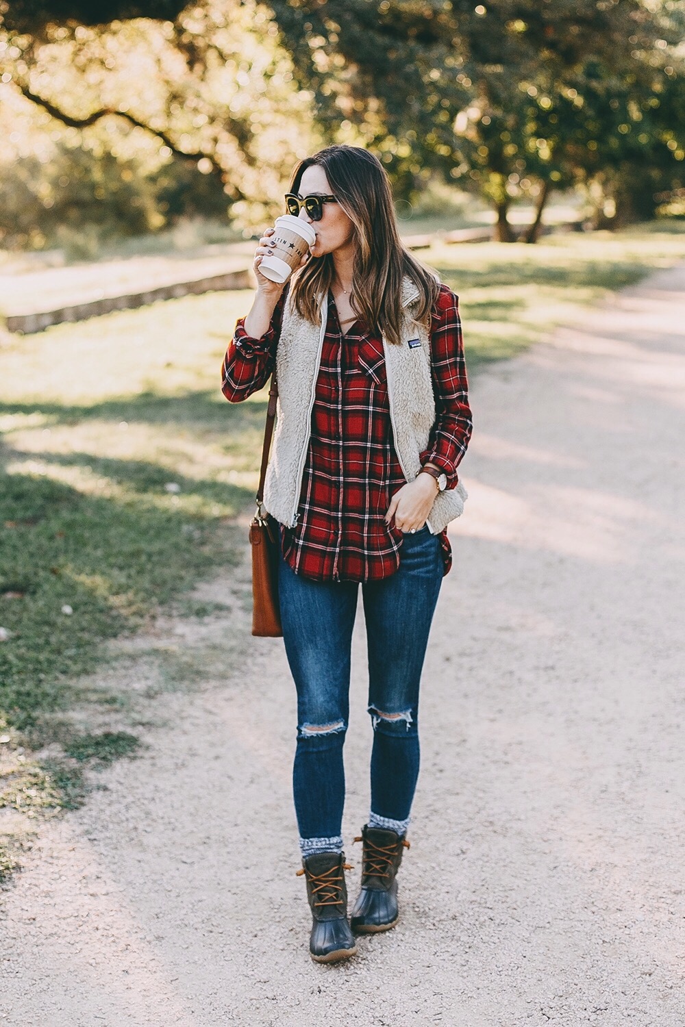 outfits to wear with sperry duck boots