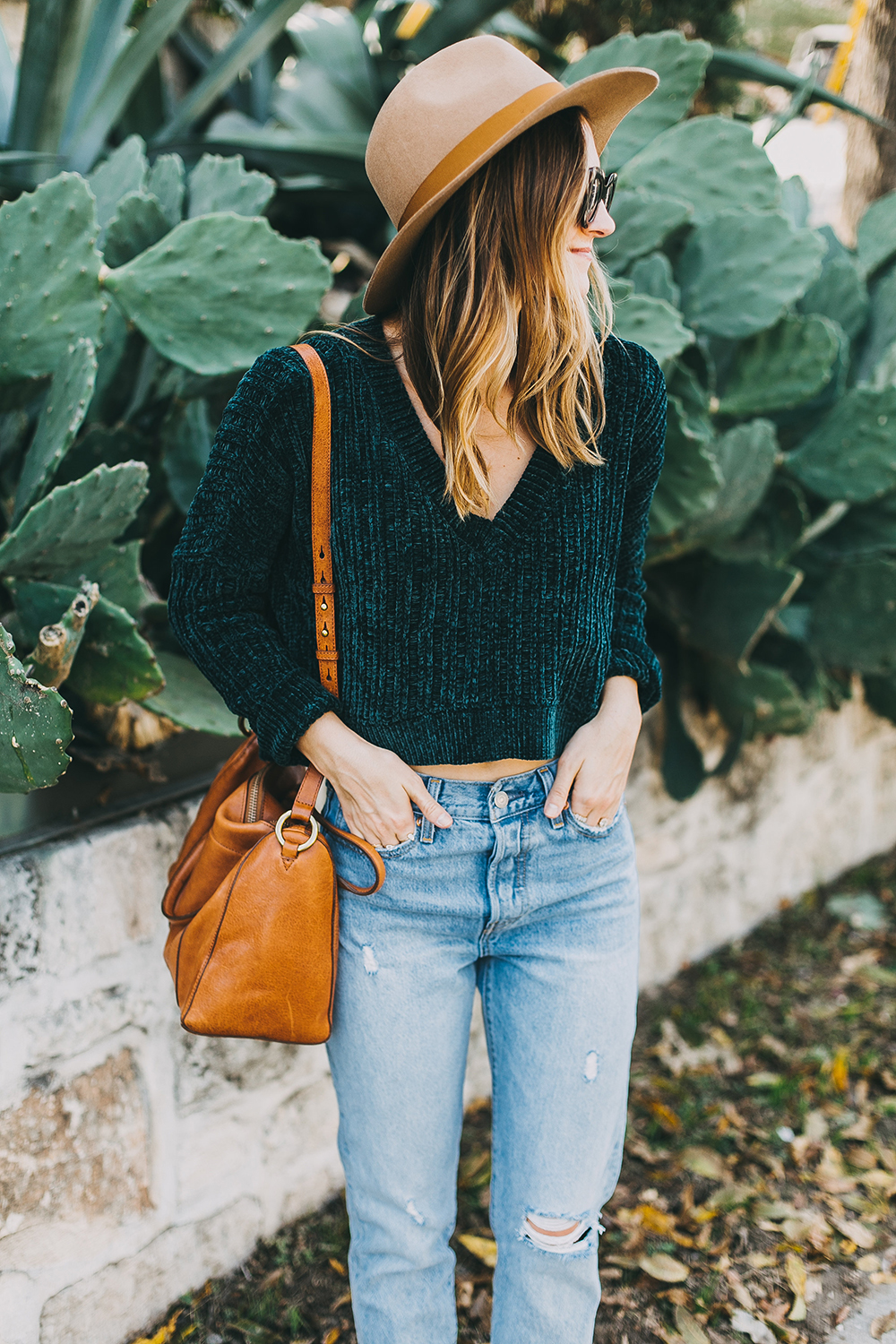 livvyland-blog-olivia-watson-austin-texas-fashion-style-blogger-teal-cropped-sweater-tassel-slides-8