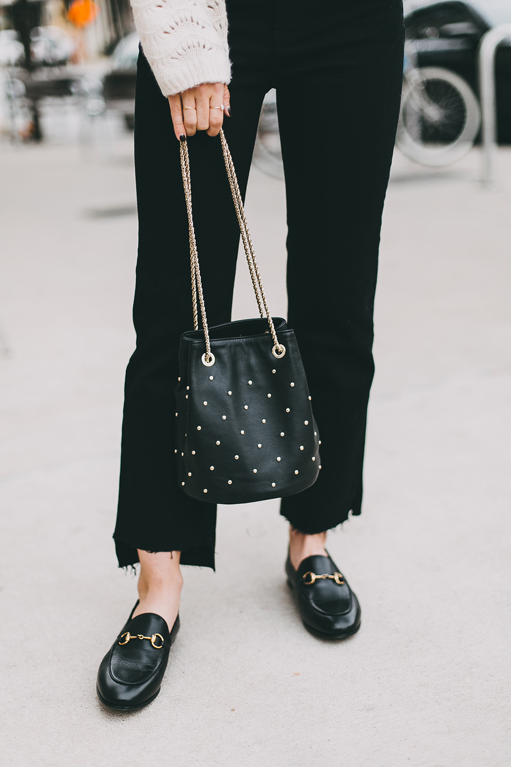 BopTalk  Luxury Market and Handbag News & Tips on Instagram: Are you  looking for ways to mix-up your outfits? ❤️‍🔥Let us introduce you to the  5️⃣ ways in which the iconic