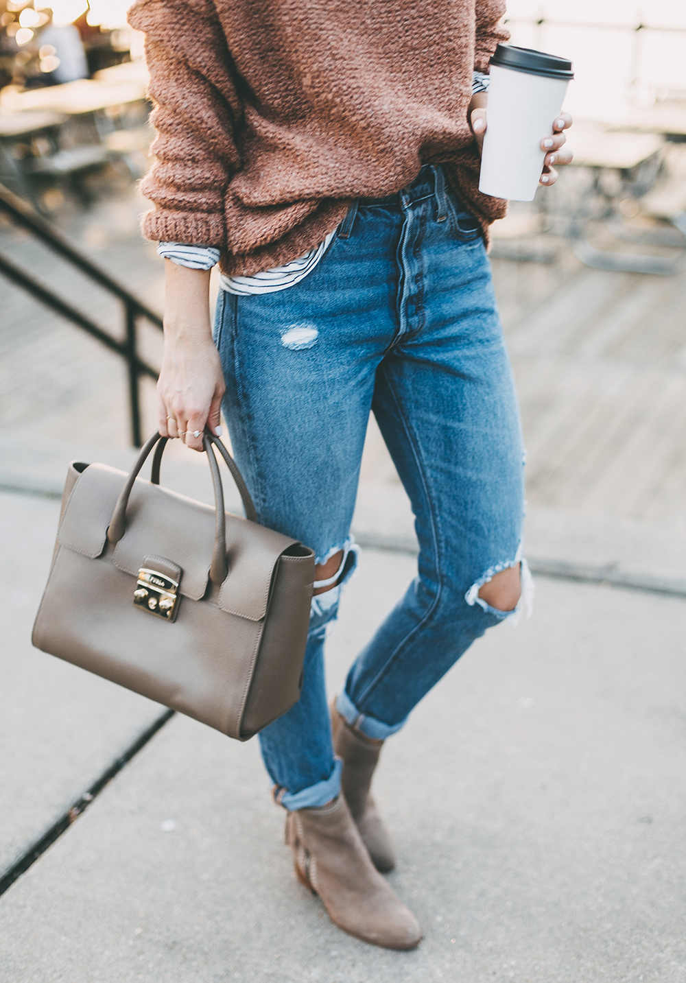 livvyland-blog-olivia-watson-mozarts-coffee-roasters-striped-tee-marsala-clay-chunky-knit-sweater-levis-501-jeans