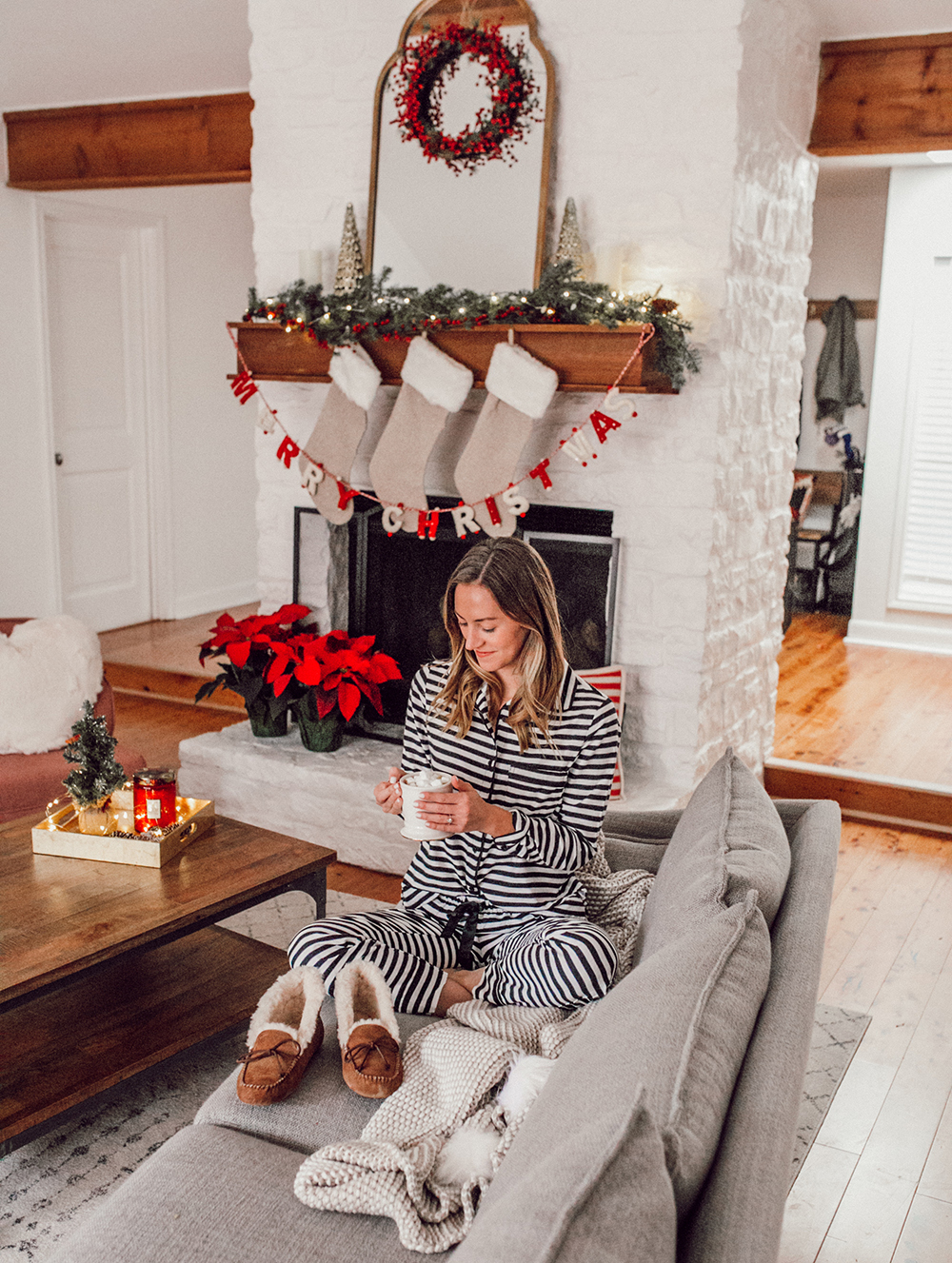 livvyland-blog-olivia-watson-ugg-slippers-cozy-morning-home-kate-spade-striped-pajamas-1