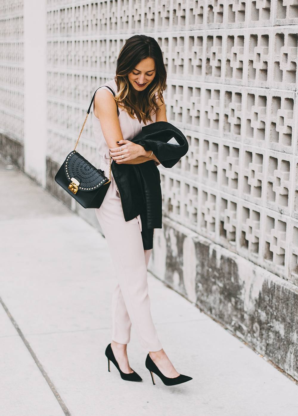 livvyland-river-island-blush-pink-jumpsuit-black-leather-jacket-holiday-party-nye-outfit-inspiration-ideas-10