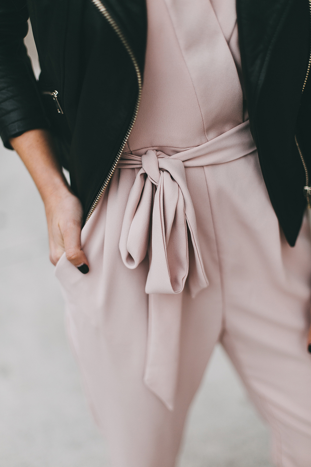 livvyland-river-island-blush-pink-jumpsuit-black-leather-jacket-holiday-party-nye-outfit-inspiration-ideas-2