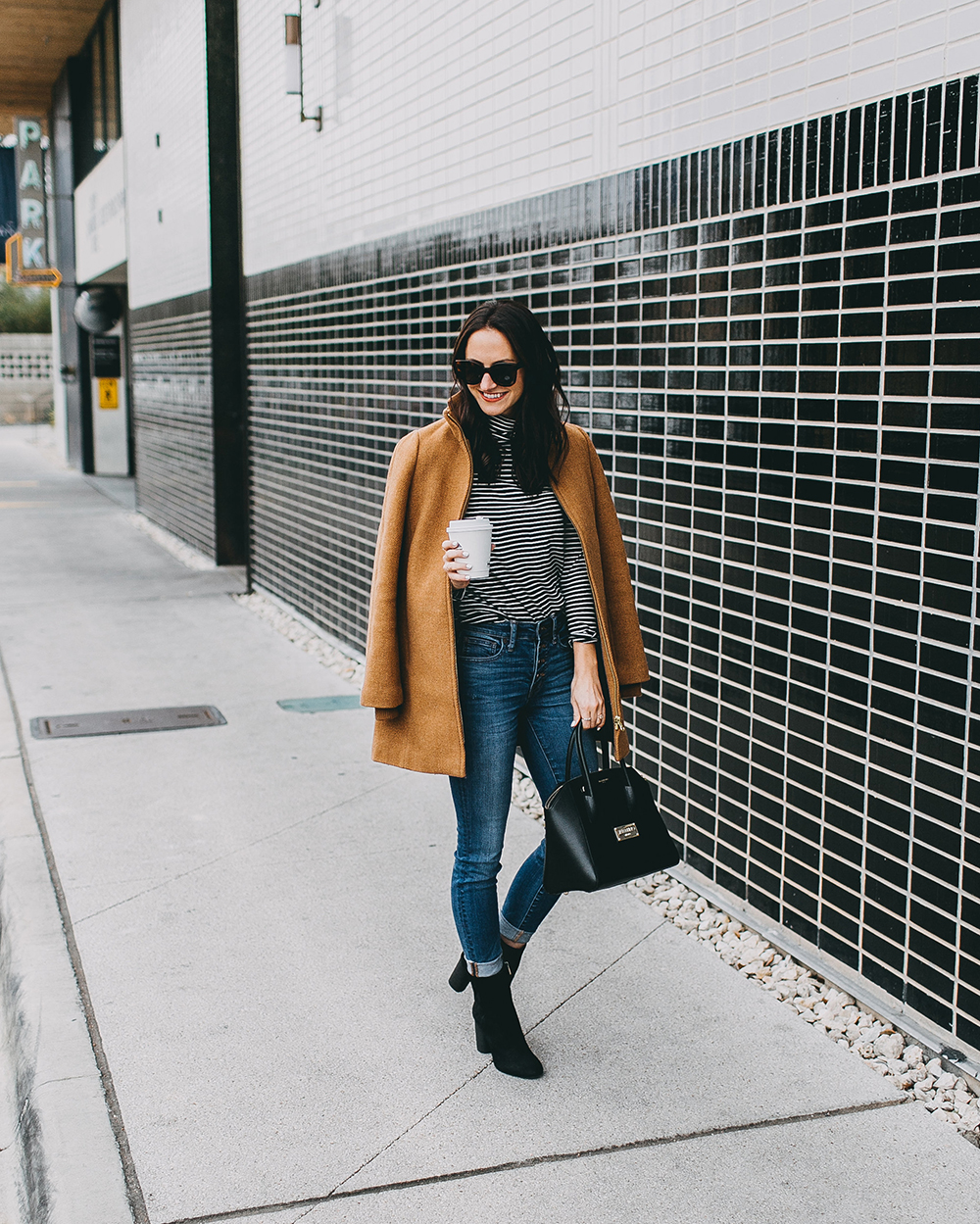 Black, White & Camel - LivvyLand | Austin Fashion and Style Blogger