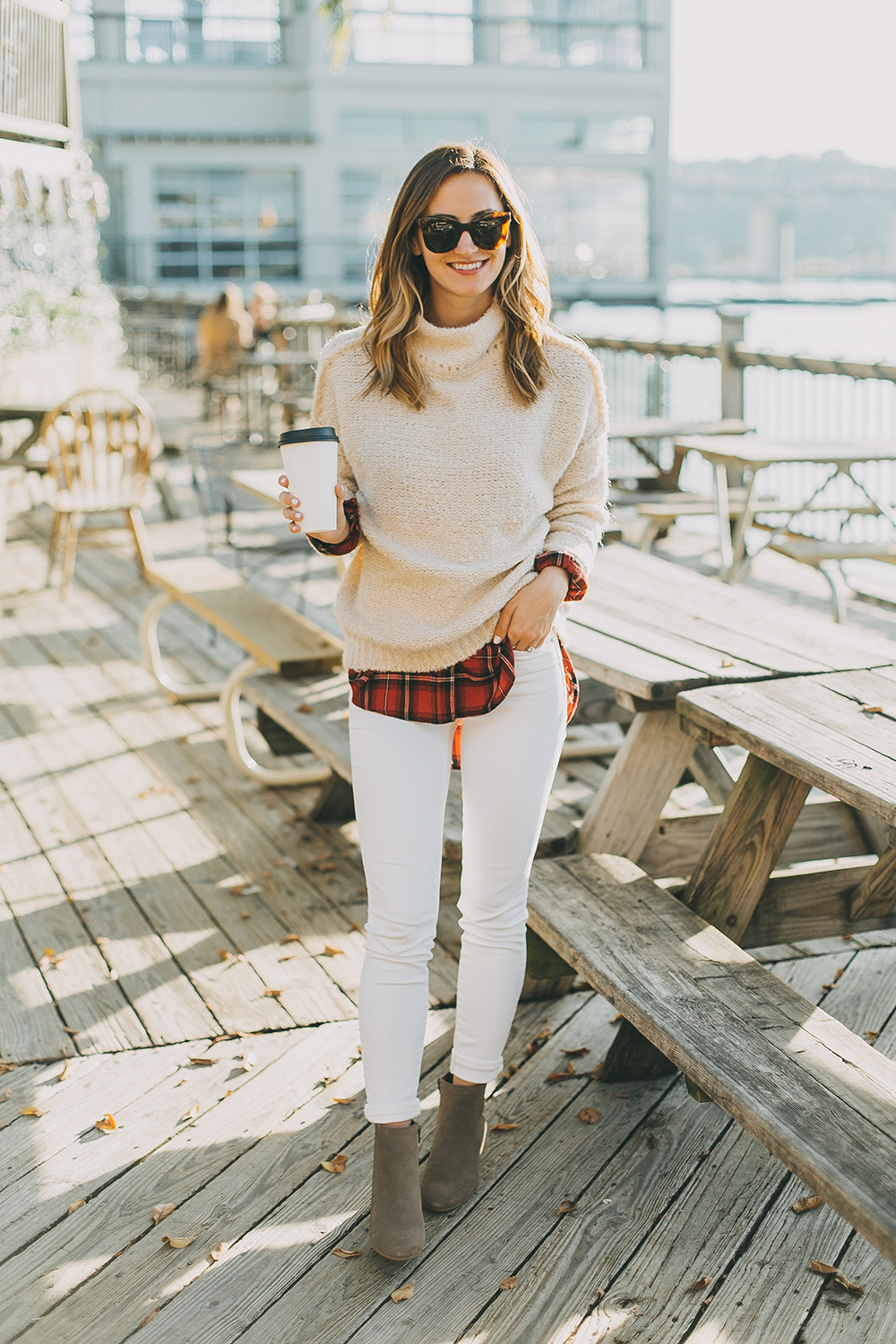 livvyland-blog-olivia-watson-austin-texas-fashion-style-blogger-knit-sweater-plaid-button-down-layer-white-jeans-mozarts-coffeehouse-3