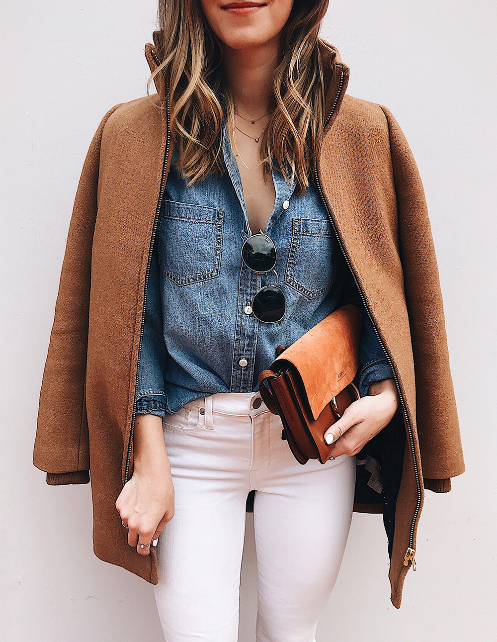 livvyland-blog-olivia-watson-j-crew-camel-coat-chambray-shirt-white-denim-jeans-outfit