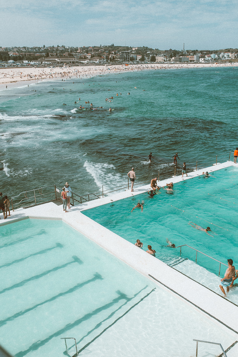 livvyland-blog-olivia-watson-austin-texas-fashion-travel-lifestyle-blogger-sydney-melbourne-australia-bondi-beach-iceberg-iceburg-pool