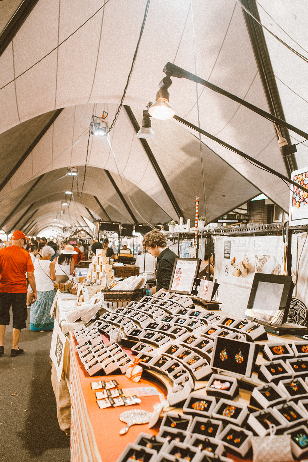 livvyland-blog-olivia-watson-austin-texas-fashion-travel-lifestyle-blogger-sydney-melbourne-australia-the-rocks-saturday-sunday-flea-market-1