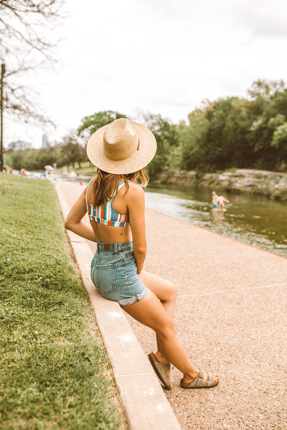 livvyland-blog-olivia-watson-austin-texas-barton-springs-pool-fashion-blogger-billabong-rainbow-swimsuit-11