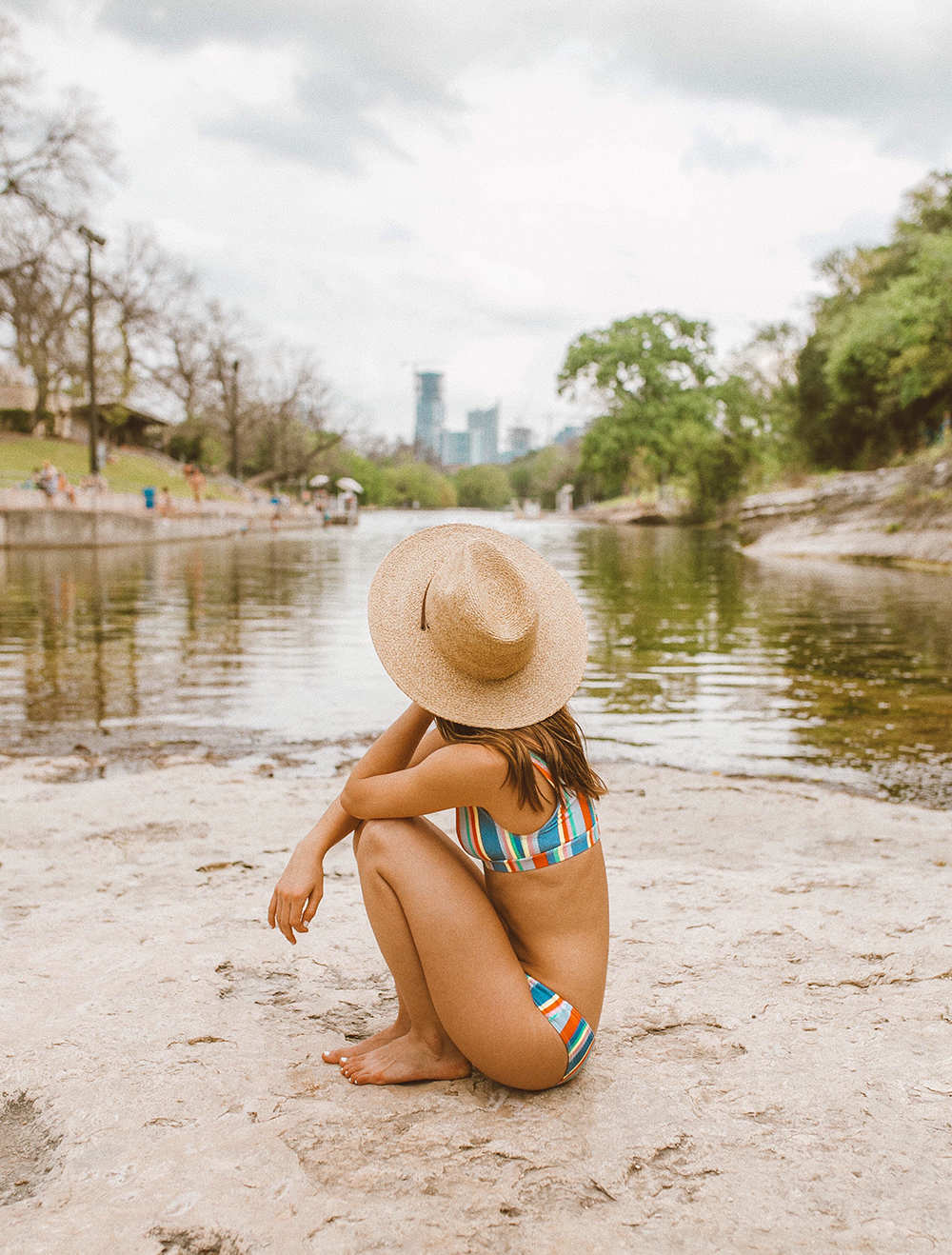 livvyland-blog-olivia-watson-austin-texas-barton-springs-pool-fashion-blogger-billabong-rainbow-swimsuit-8