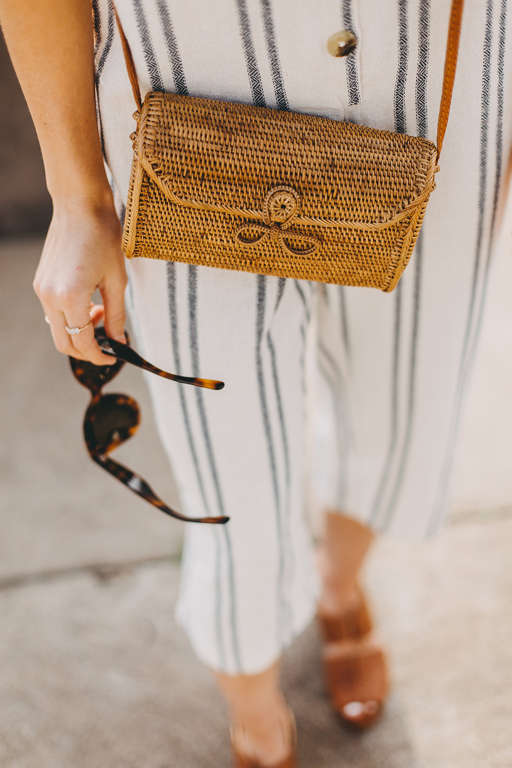 livvyland-blog-olivia-watson-austin-texas-fashion-lifestyle-style-blogger-urban-outfitters-striped-jumpsuit-outfit-rattan-handbag-3