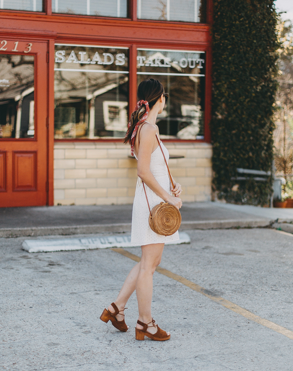 livvyland-blog-olivia-watson-urban-outfitters-eyelet-open-back-dress-madewell-hair-bandana-scarf-spring-date-outfit-3