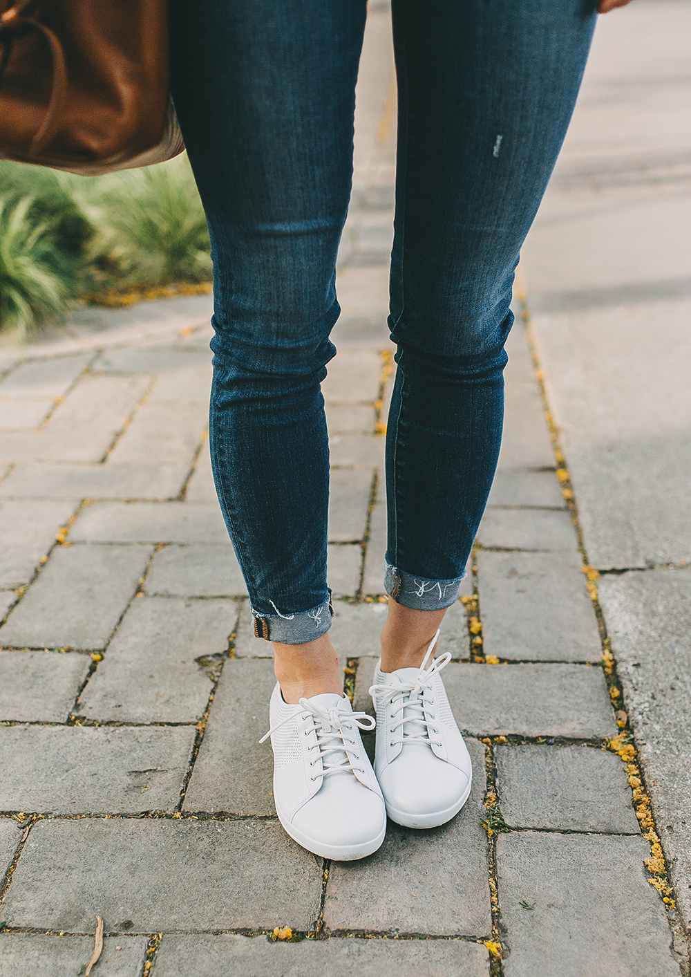 fitflop white leather trainers