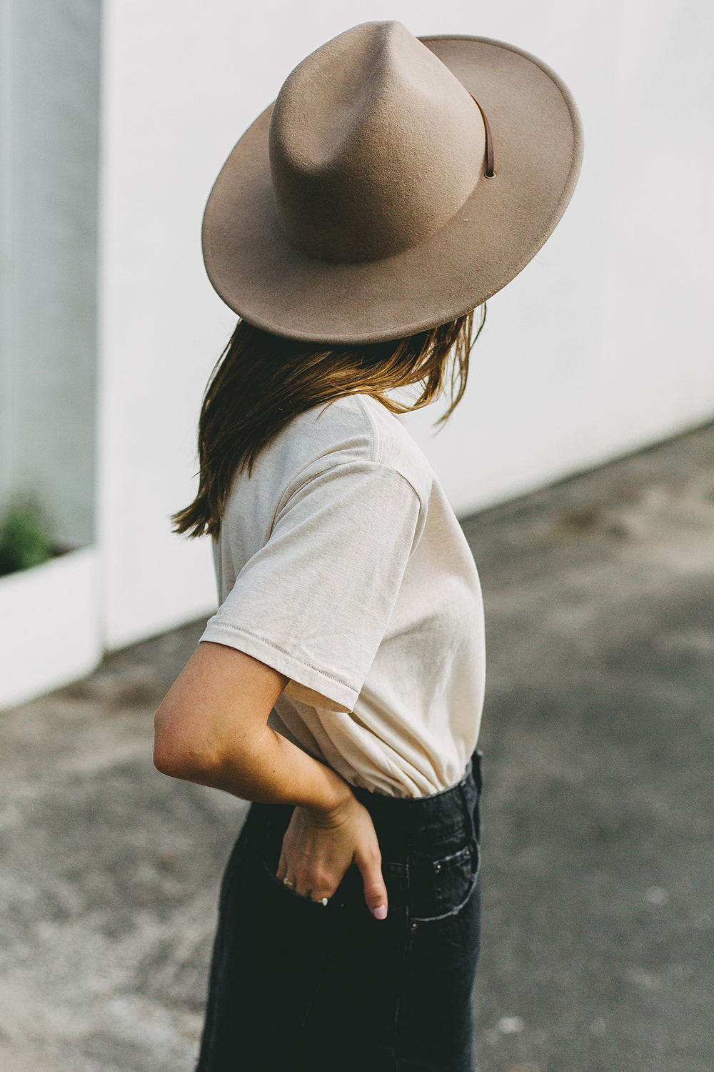 livvyland-blog-olivia-watson-austin-texas-fashion-lifestyle-blogger-black-denim-mini-skirt-urban-outfitters-boyfriend-tee-8