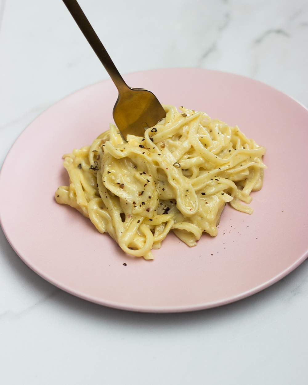 livvyland-blog-olivia-watson-austin-texas-lifestyle-blogger-summer-cacio-e-pepe-pasta-recipe-jessica-lee-1