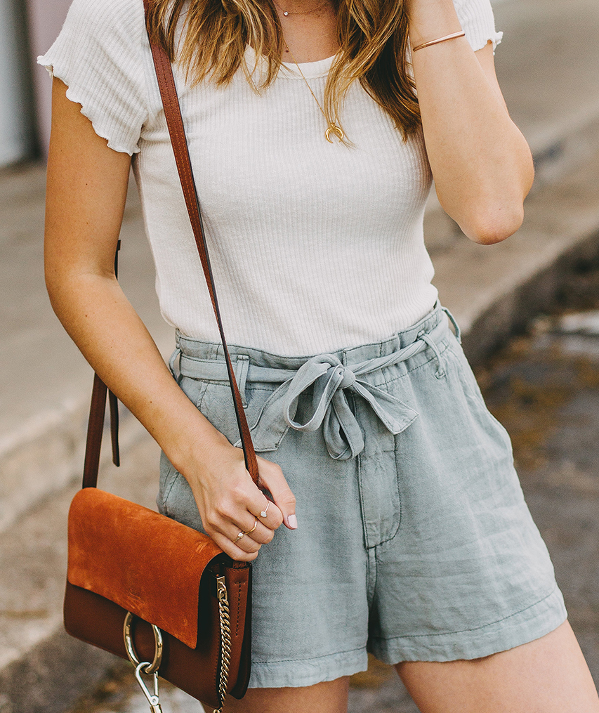 livvyland-blog-olivia-watson-austin-texas-style-blogger-abercrombie-linen-high-waist-tie-shorts-8