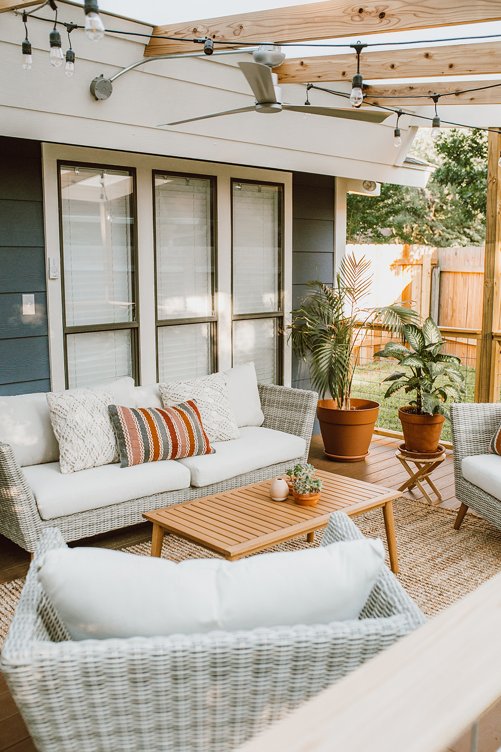 livvyland-blog-olivia-watson-before-after-outside-patio-renovation-reveal-furniture-austin-texas-lifestyle-blogger-4