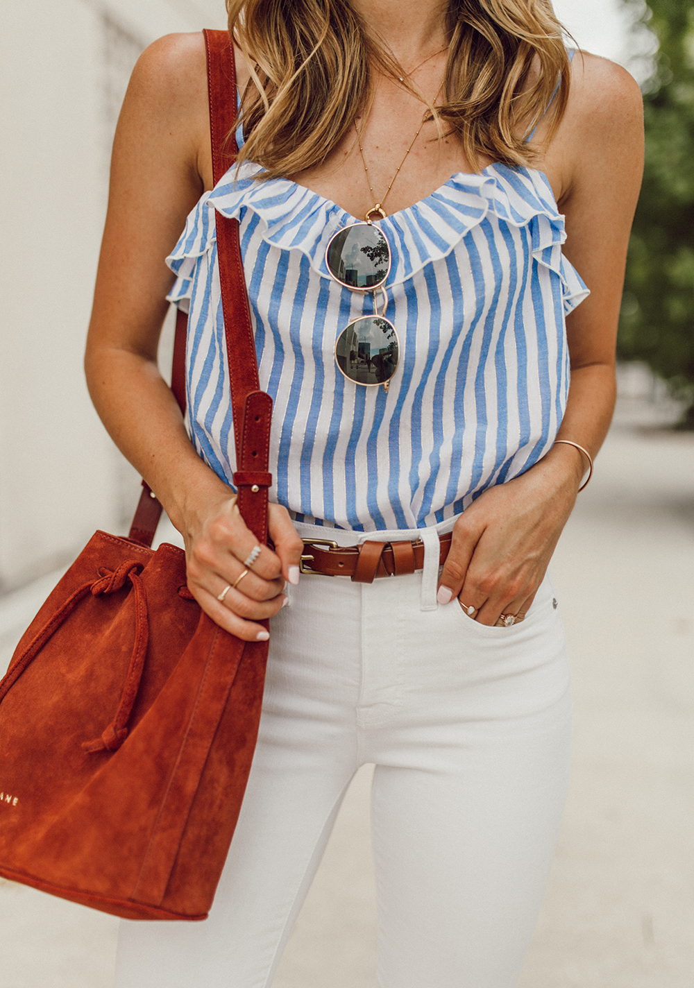 livvyland-blog-olivia-watson-austin-texas-fashion-style-blogger-madewell-white-jeans-sezane-cyrille-top-4th-of-july-outfit-idea-4