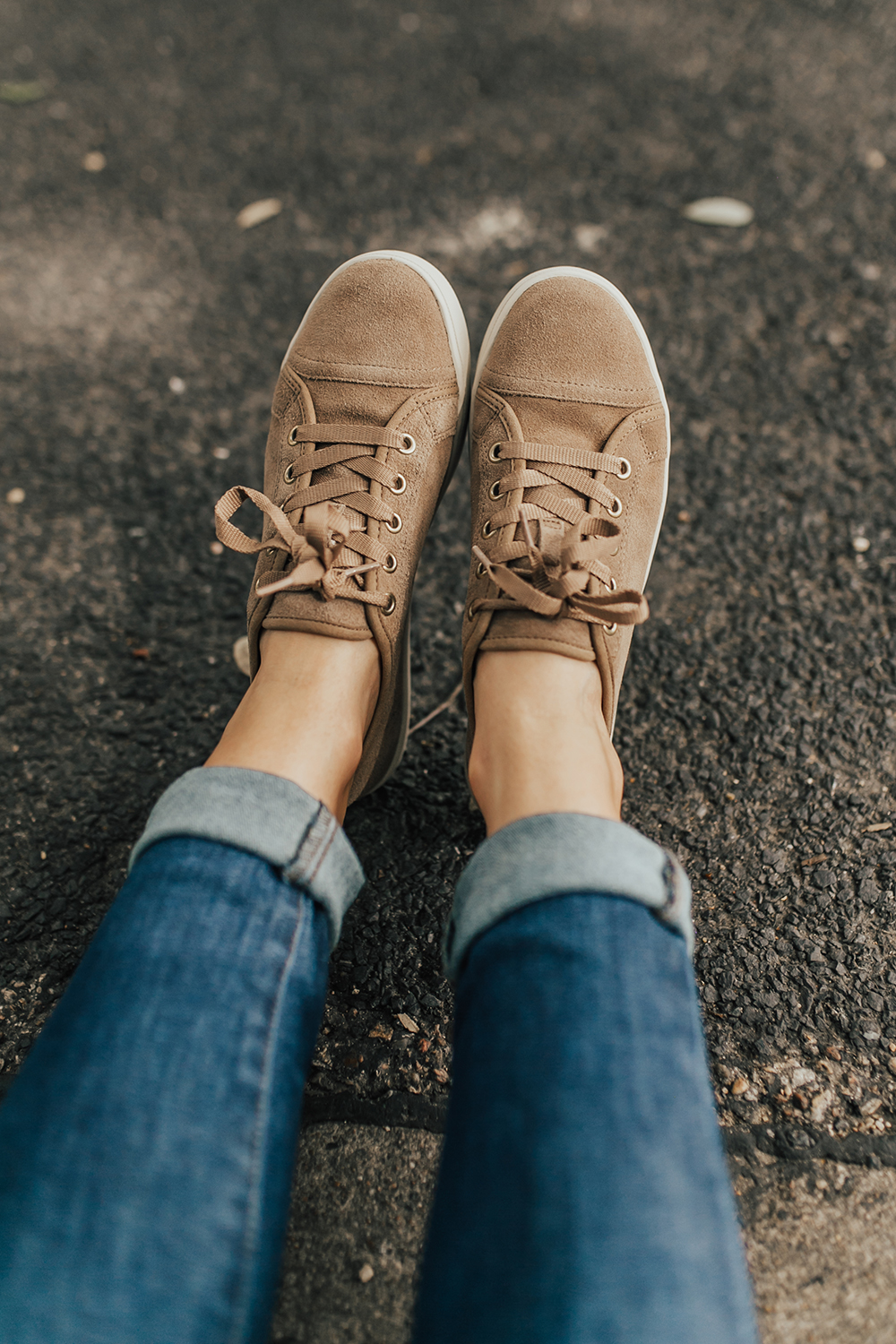 taupe sneakers outfit