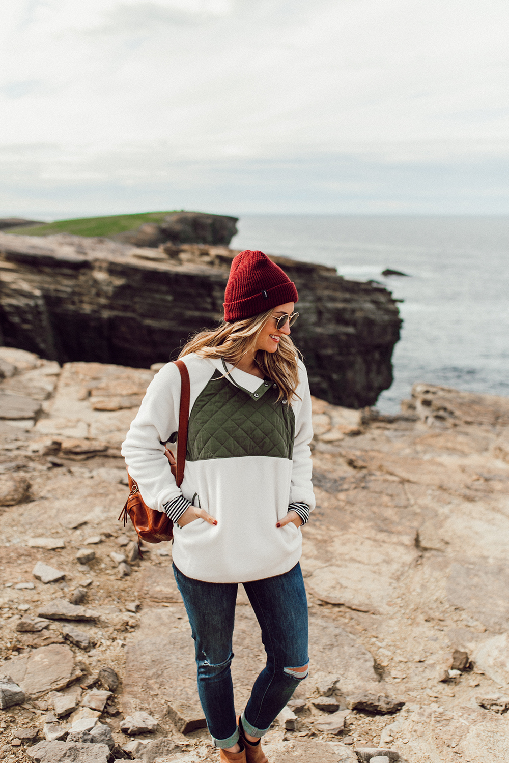 livvyland-blog-olivia-watson-austin-texas-fashion-style-lifestyle-blog-kirkwall-orkney-islands-scotland-abercrombie-pullover-outfit-1