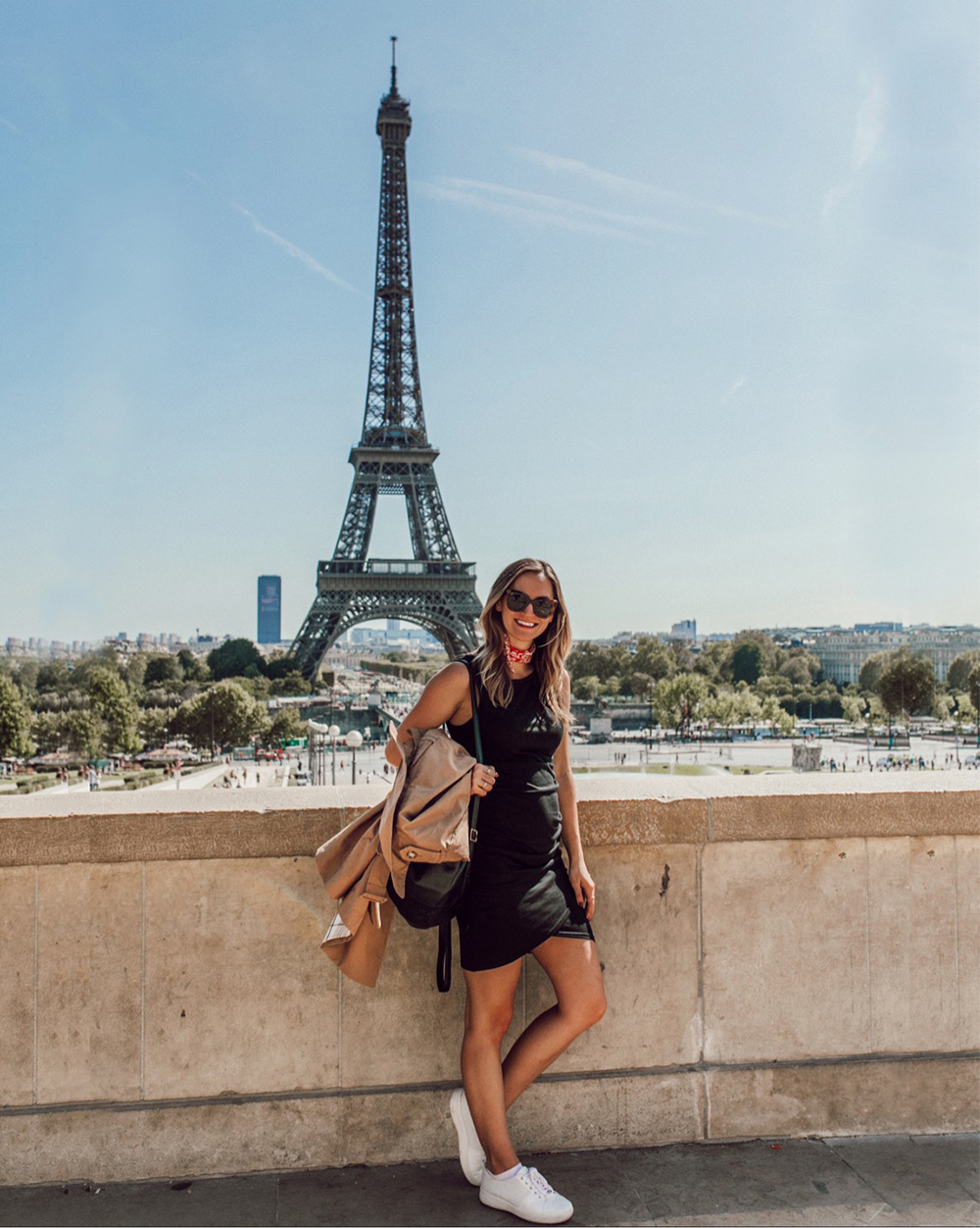 livvyland-blog-olivia-watson-princess-cruise-british-isles-eiffel-tower-pregnancy-style-paris-france-what-to-wear-pack-itinerary-2