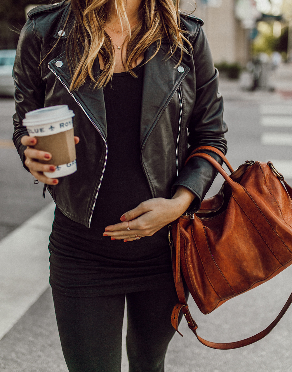 livvyland-blog-olivia-watson-austin-texas-fashion-style-blogger-all-black-athliesure-outfit-pregnant-maternity-sezane-ziggy-leather-jacket-3