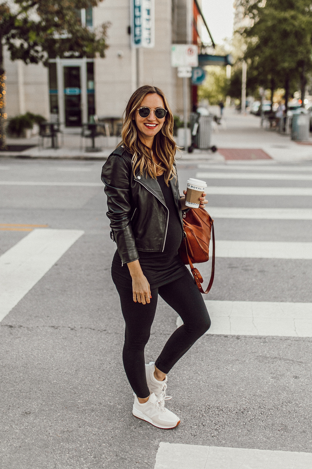 livvyland-blog-olivia-watson-austin-texas-fashion-style-blogger-all-black-athliesure-outfit-pregnant-maternity-sezane-ziggy-leather-jacket-4