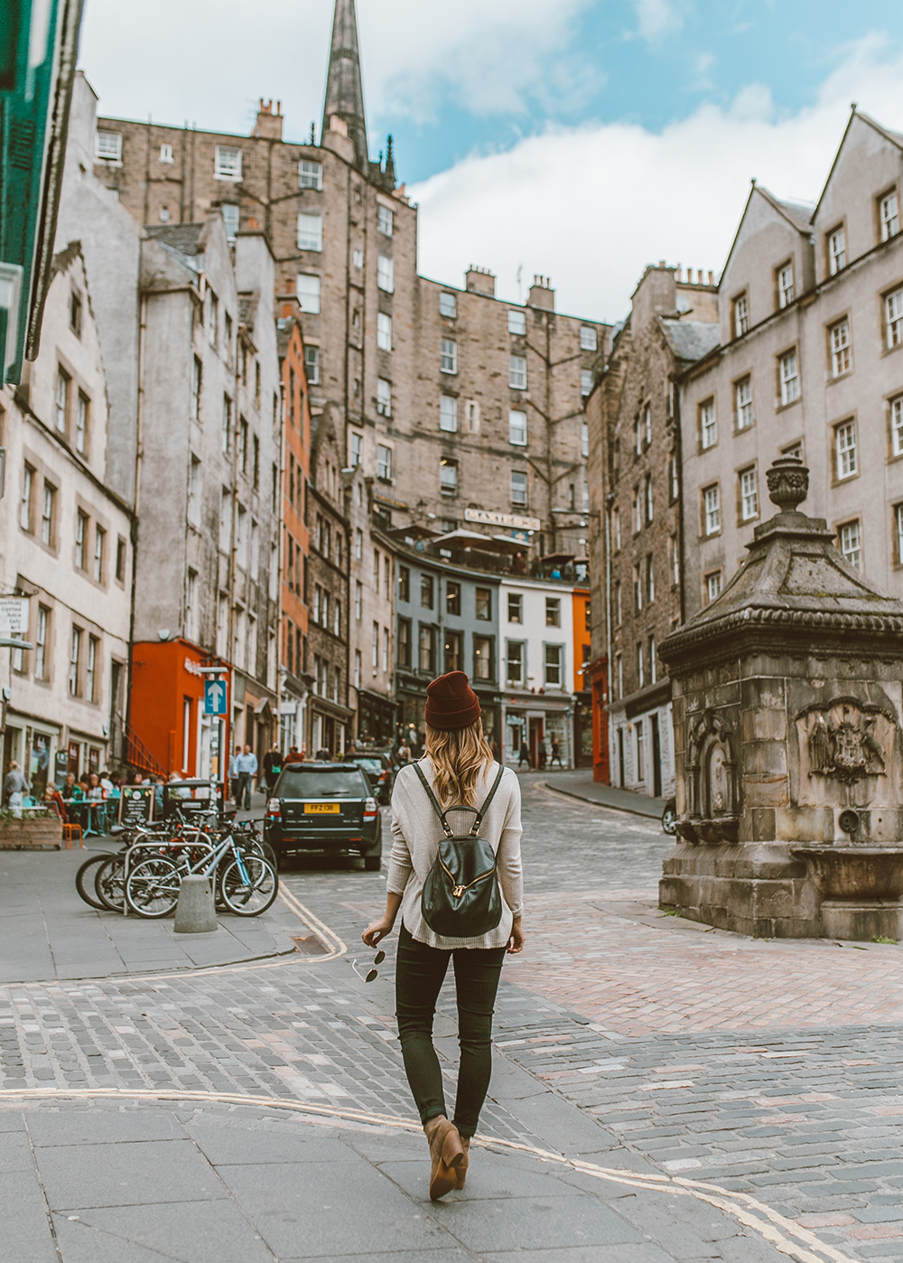 livvyland-blog-olivia-watson-things-to-do-edinburgh-scotland-day-trip-victoria-street