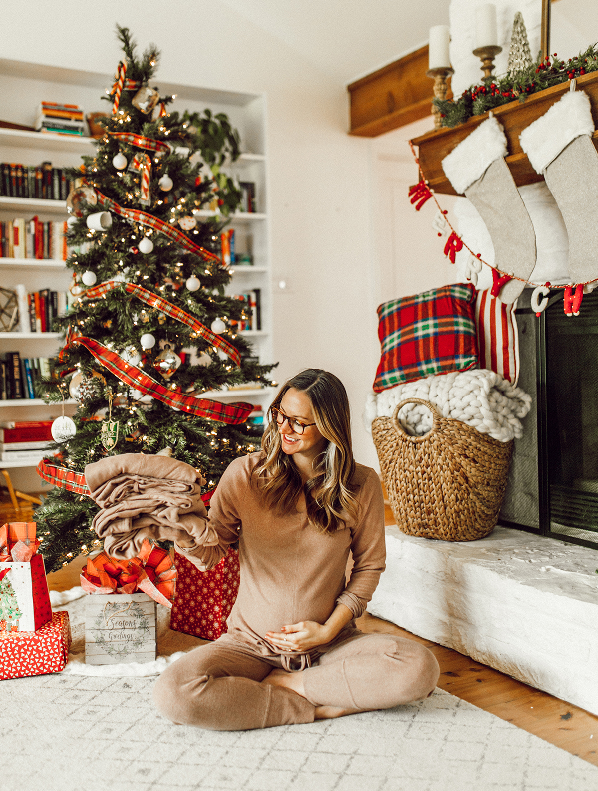 livvyland-blog-olivia-watson-austin-texas-fashion-blogger-cozy-christmas-gift-idea-bobeau-loungewear-9