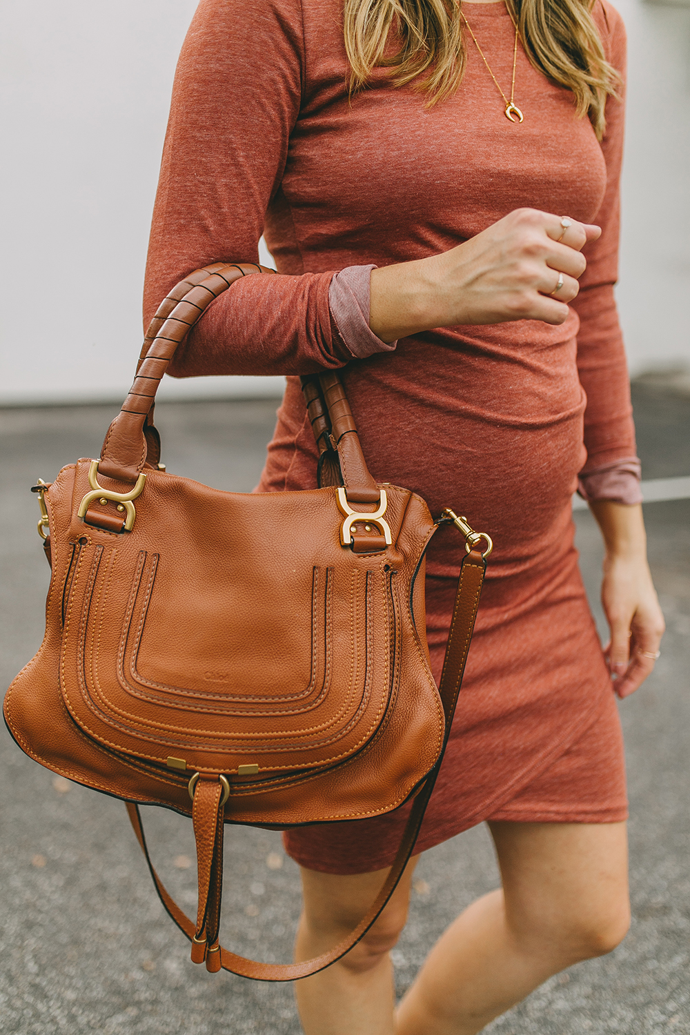 livvyland-blog-olivia-watson-austin-texas-fashion-style-blogger-bohemian-maternity-dress-cute-pregnancy-outfit-idea-chloe-marcie-medium-tan