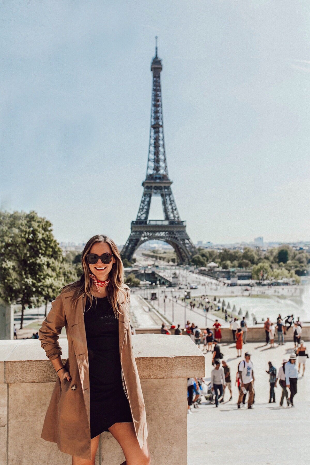 livvyland-blog-olivia-watson-austin-texas-travel-lifestyle-blogger-day-trip-paris-itinerary-10