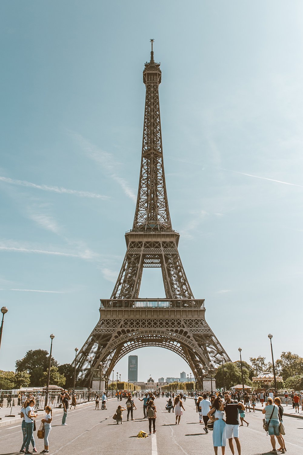 livvyland-blog-olivia-watson-austin-texas-travel-lifestyle-blogger-day-trip-paris-itinerary-11