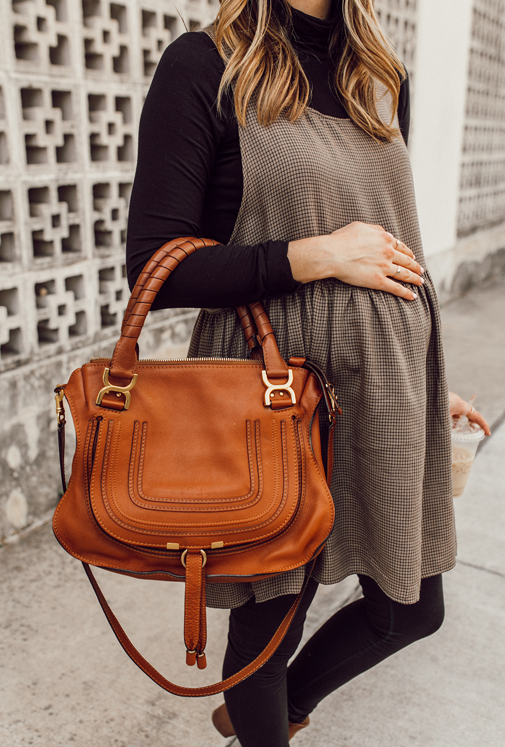 livvyland-blog-olivia-watson-austin-texas-third-trimester-pregnancy-maternity-outfit-idea-chloe-marcie-medium-1