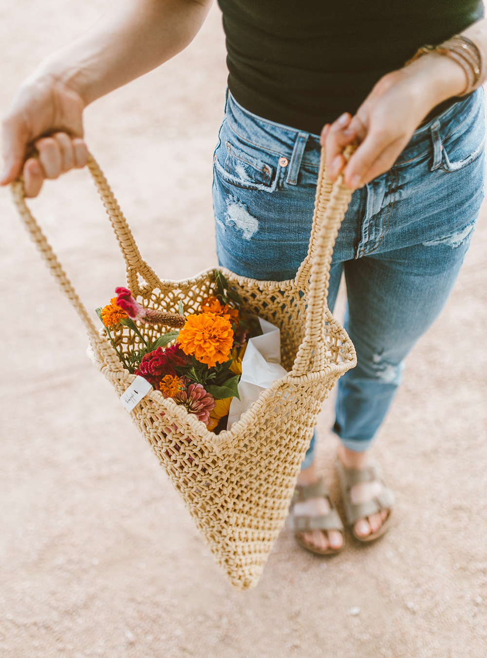 livvyland-blog-olivia-watson-austin-texas-fashion-lifestyle-blogger-farmers-market-free-people-tank-razorback-tank-top-high-rise-slim-straight-leg-pant-arizona-birkenstock-outfit-7