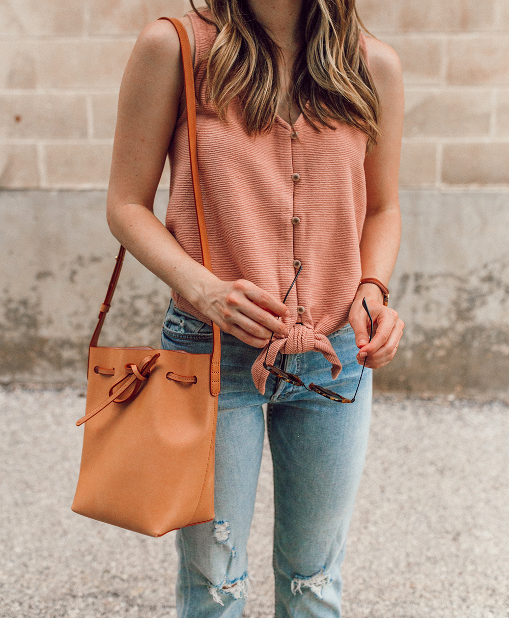 livvyland-blog-olivia-watson-austin-texas-style-blogger-trunk-club-madewell-pink-front-tie-top-mother-tomcat-ankle-straight-leg-jeans-2