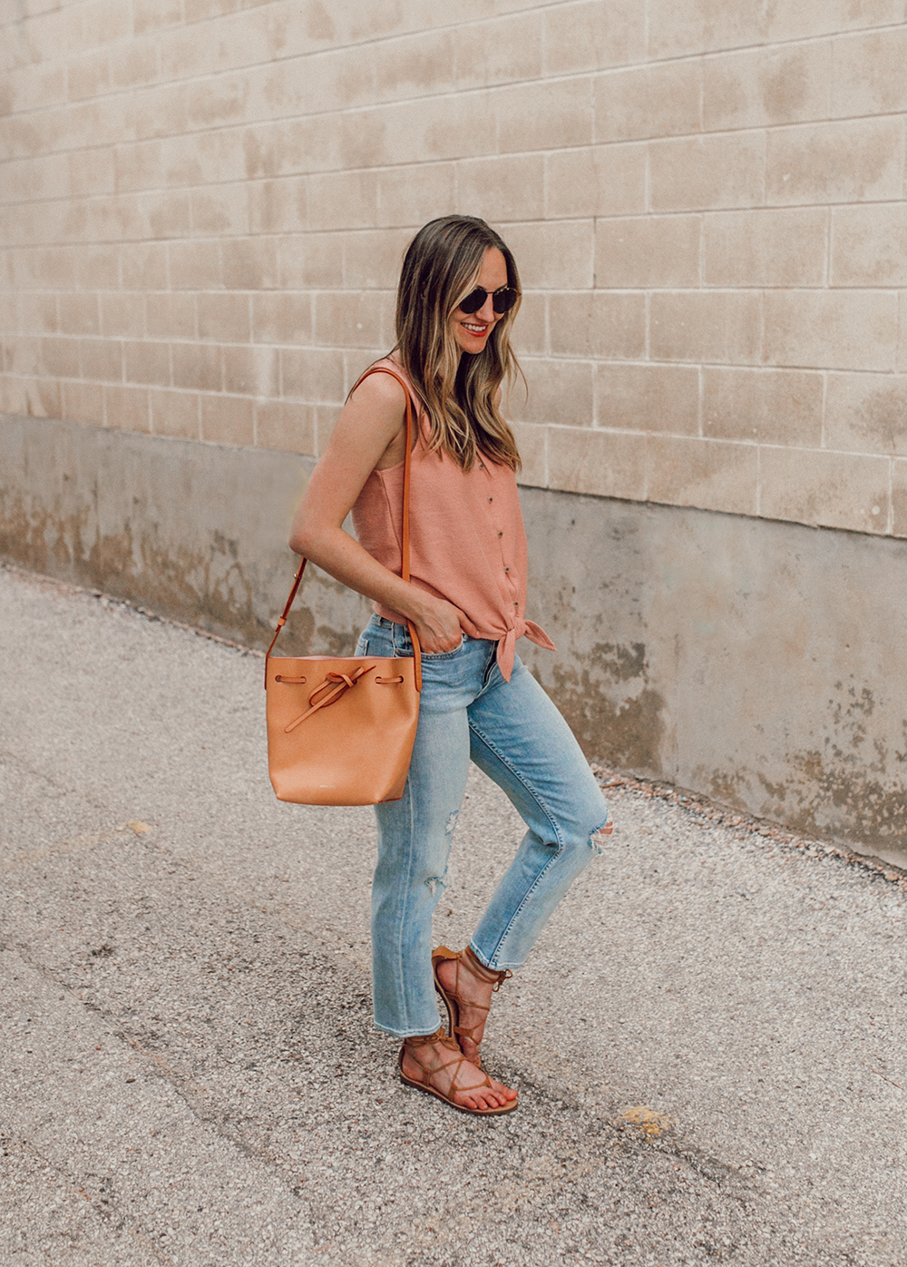 livvyland-blog-olivia-watson-austin-texas-style-blogger-trunk-club-madewell-pink-front-tie-top-mother-tomcat-ankle-straight-leg-jeans-5