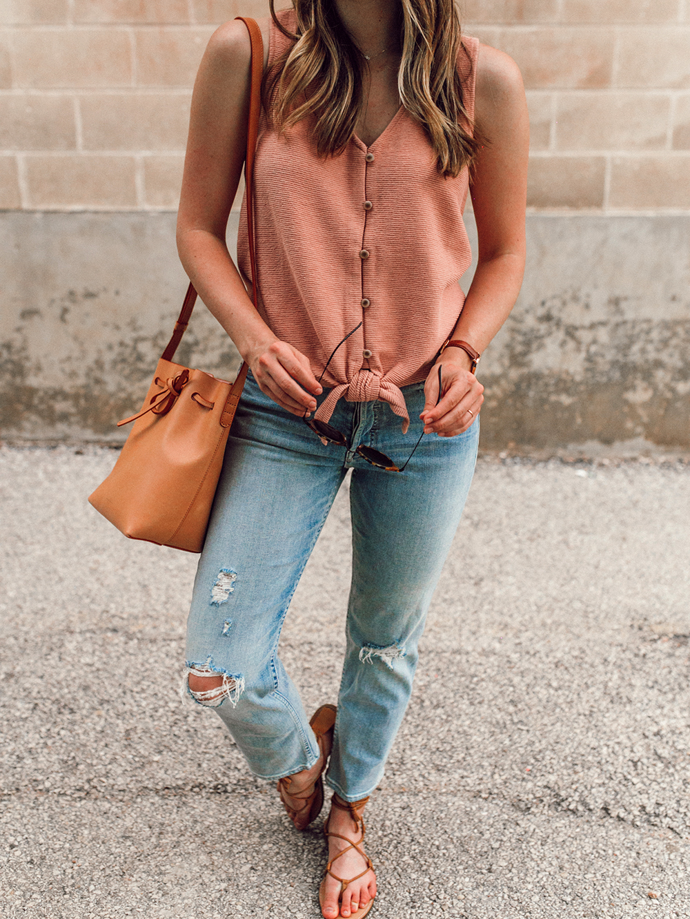 livvyland-blog-olivia-watson-austin-texas-style-blogger-trunk-club-madewell-pink-front-tie-top-mother-tomcat-ankle-straight-leg-jeans-7