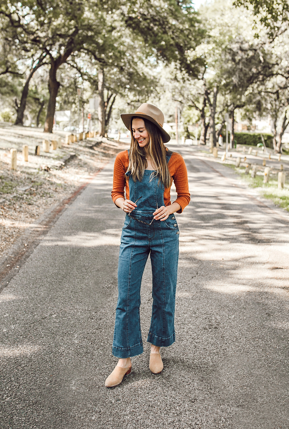 Denim Jumpsuit Style Inspiration  Jumpsuit fashion, Blogger outfits, Black  denim jumpsuit