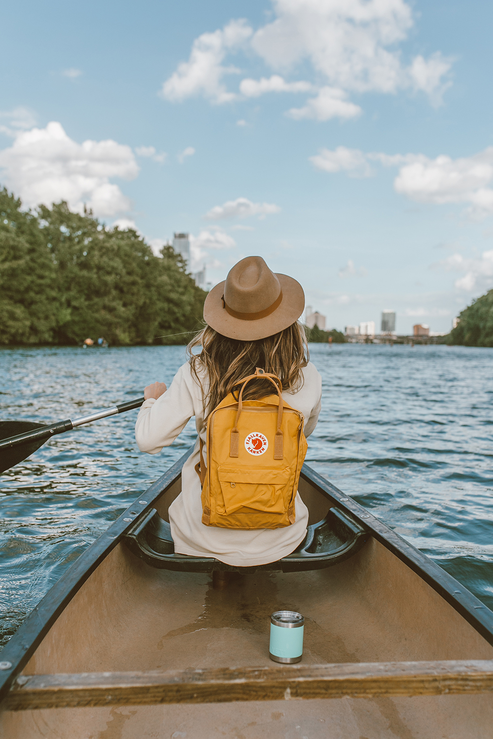 livvyland-blog-olivia-watson-canoe-lady-bird-lake-austin-texas-lifestyle-fashion-blogger-backcountry-fjallraven-kanken-ochre-mustard-yellow-backpack-yeti-rambler-1