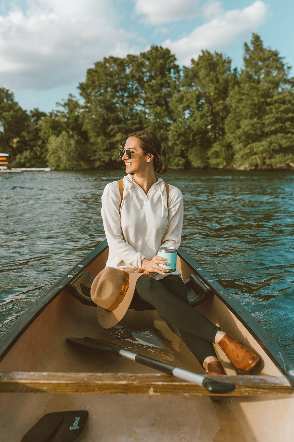 livvyland-blog-olivia-watson-canoe-lady-bird-lake-austin-texas-lifestyle-fashion-blogger-backcountry-patagonia-waffle-hooded-knit-tunic-6