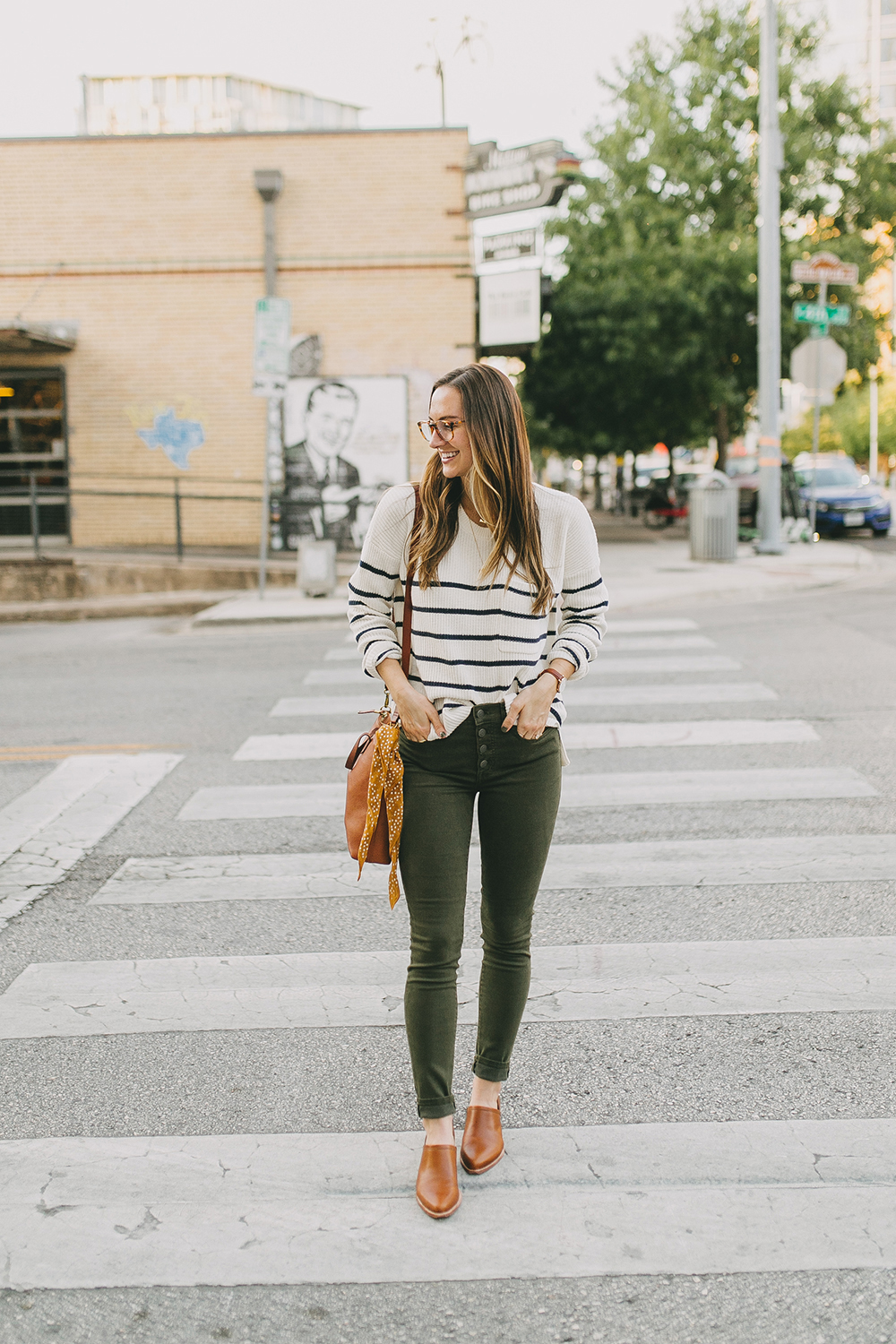 livvyland-blog-olivia-watson-austin-texas-fashion-lifestyle-blogger-madewell-olive-skinny-jeans-striped-sweater-trunk-club-review-1