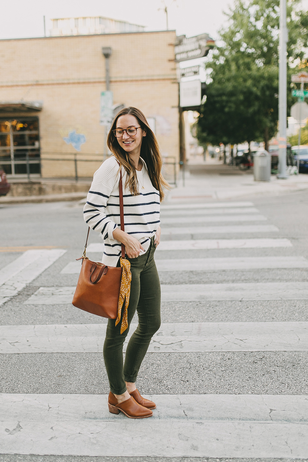 livvyland-blog-olivia-watson-austin-texas-fashion-lifestyle-blogger-madewell-olive-skinny-jeans-striped-sweater-trunk-club-review-2