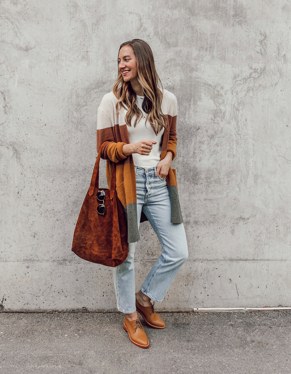 livvyland-blog-olivia-watson-austin-texas-fashion-lifestyle-blogger-nisolo-james-oxford-fall-outfit-idea-madewell-kent-cardigan-5