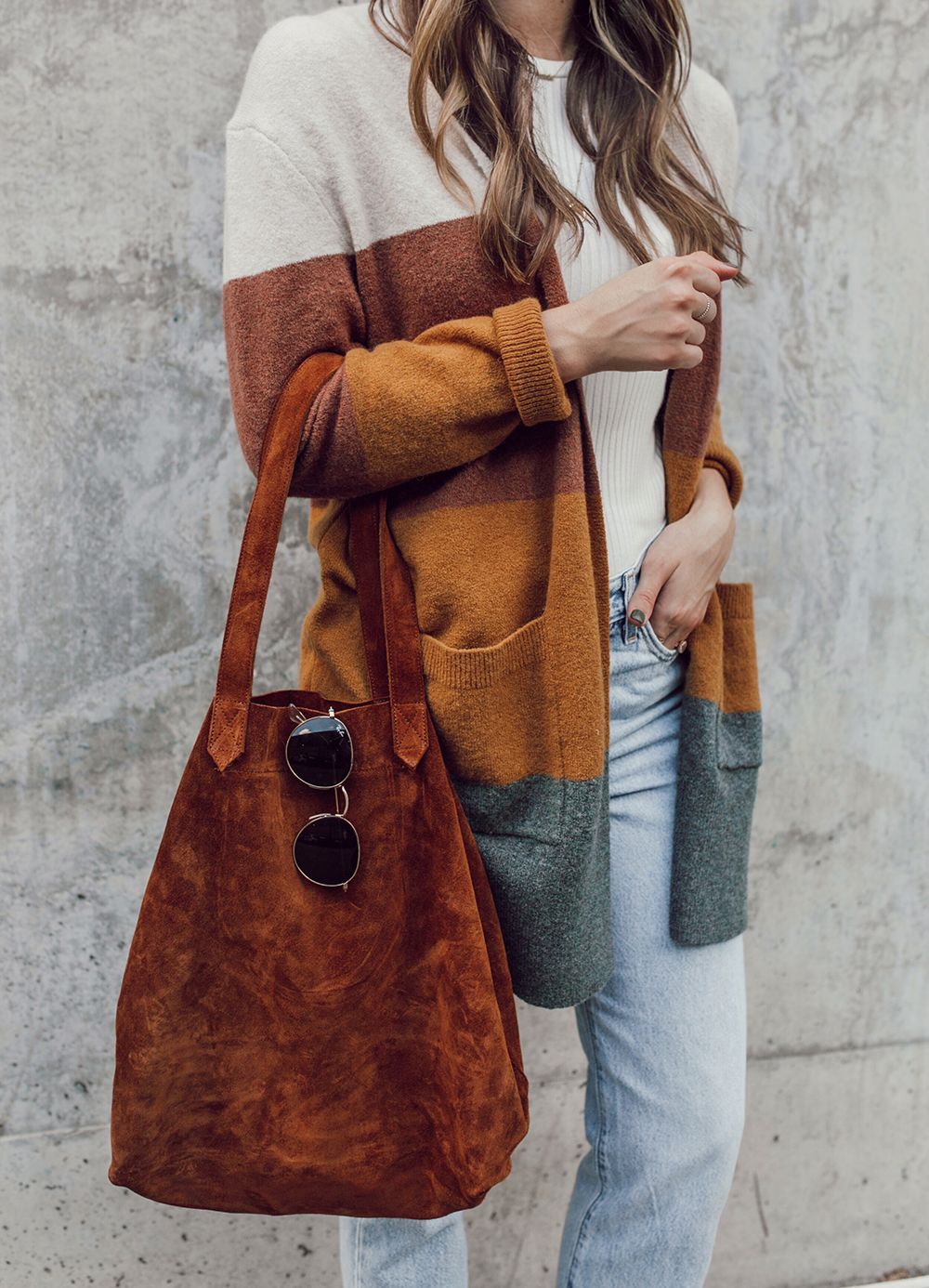 livvyland-blog-olivia-watson-austin-texas-fashion-lifestyle-blogger-nisolo-james-oxford-fall-outfit-idea-madewell-kent-cardigan-6