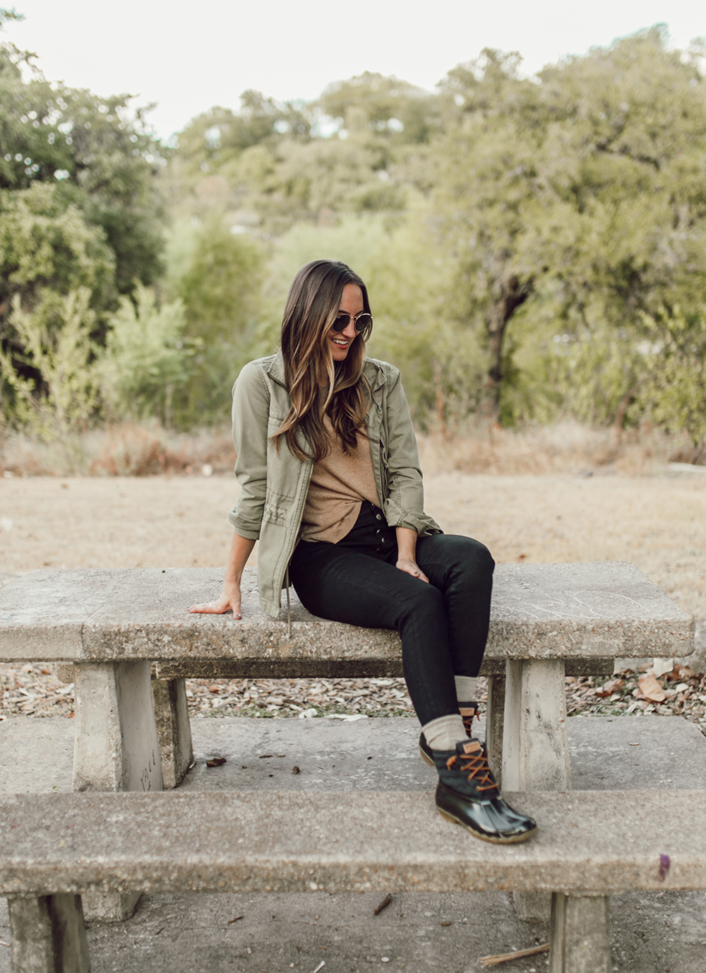 black sperry boots outfit