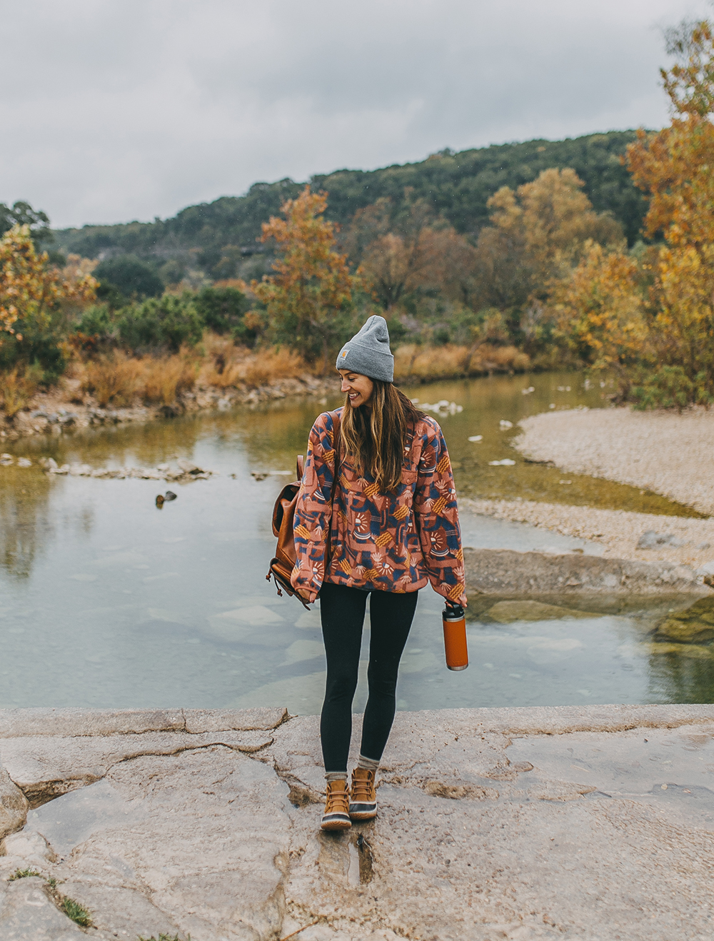 livvyland-blog-olivia-watson-barton-creek-greenbelt-hike-backcountry-patagonia-snap-fleece-pullover-5