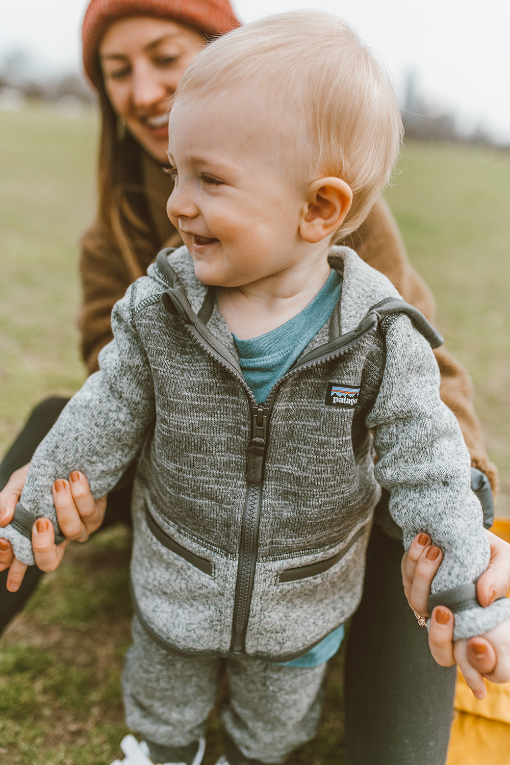 livvyland-blog-olivia-watson-austin-texas-lifestyle-fashion-blogger-zilker-park-vans-ultrarange-rapidweld-sneakers-patagonia-better-sweater-baby-boy-grey