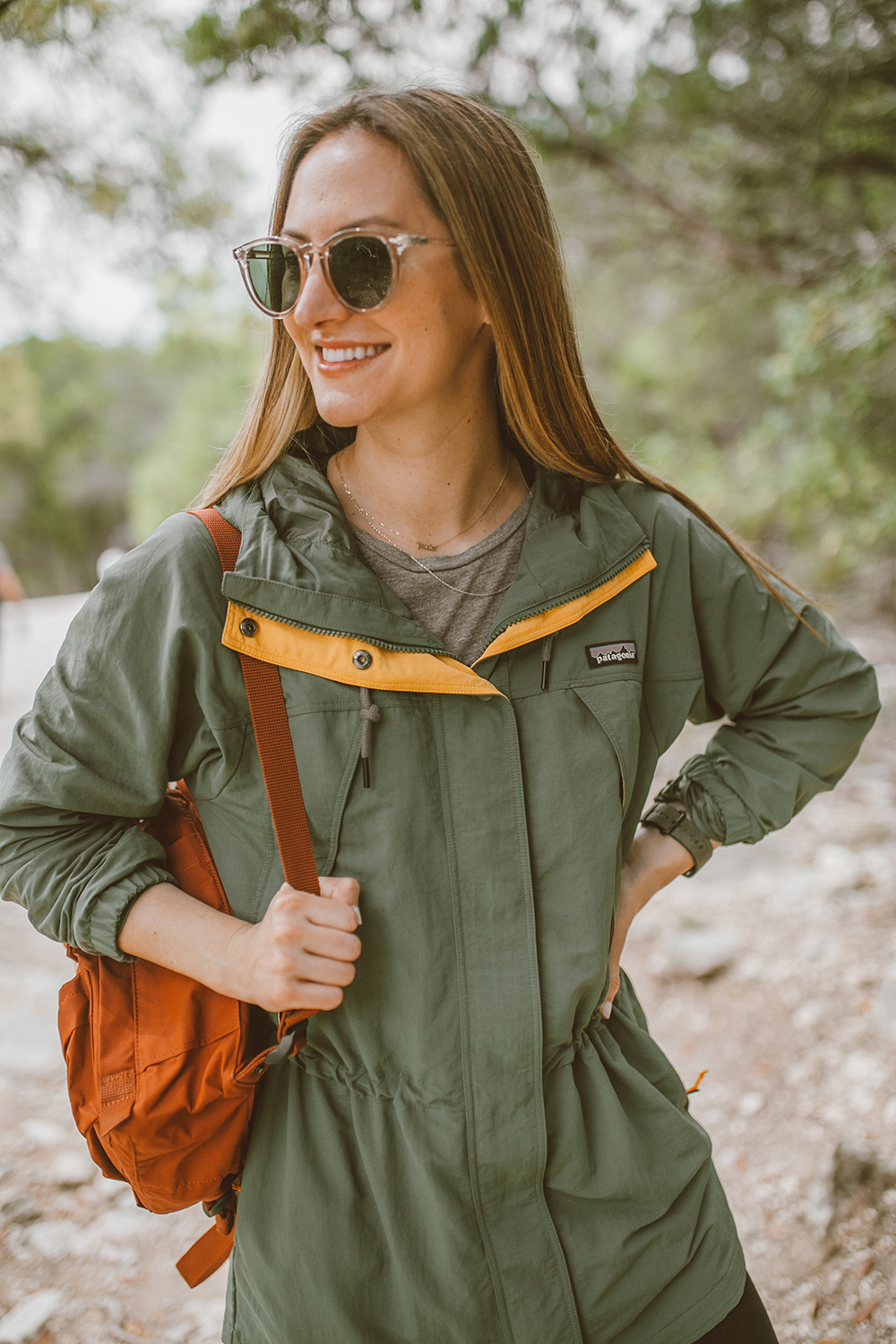 livvyland-blog-olivia-watson-austin-texas-greenbelt-hike-nature-walk-patagonia-skyforest-green-parka-2